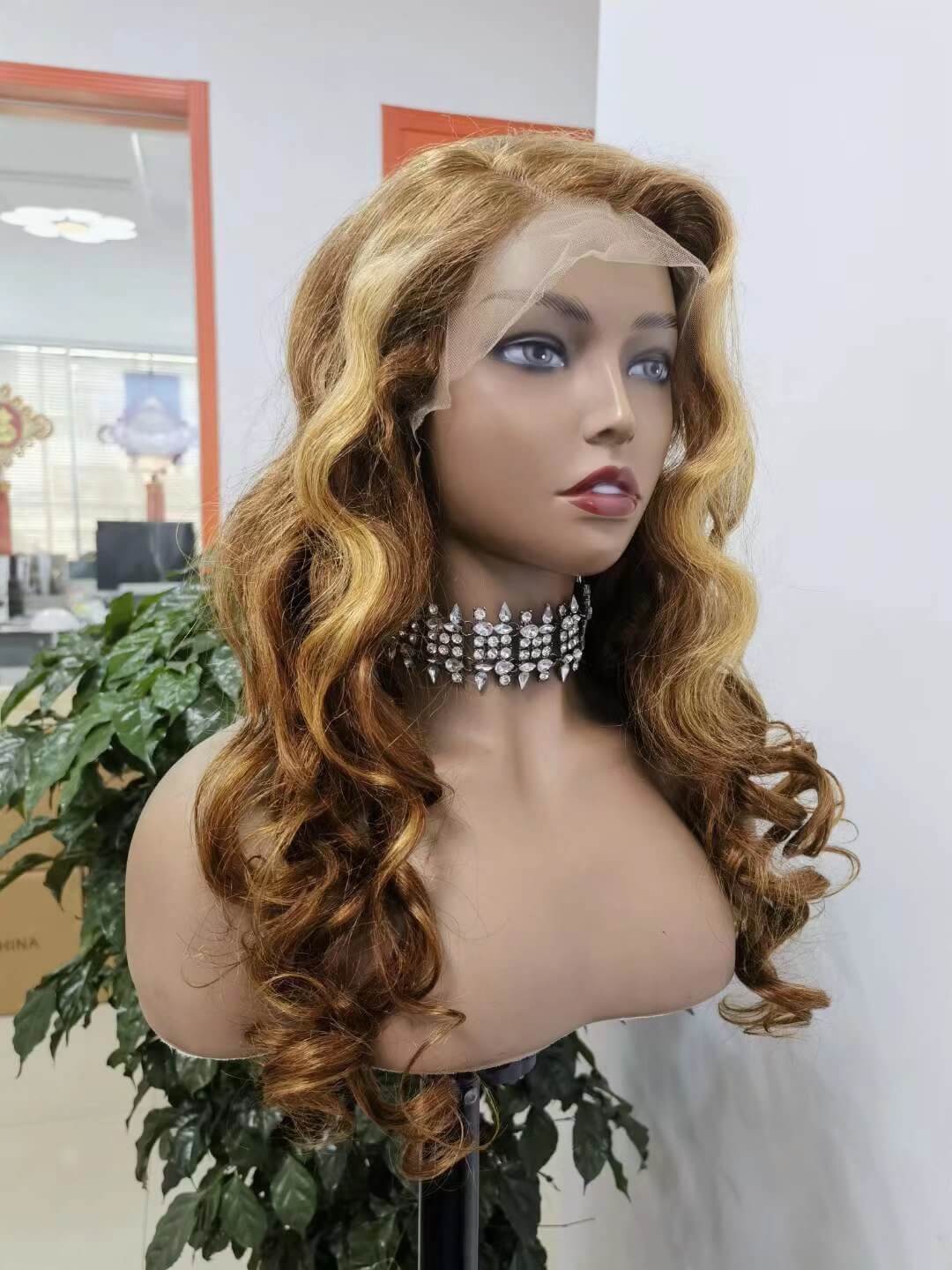 brown-highlight-loose-wave-lace-wig-for-black-women_c