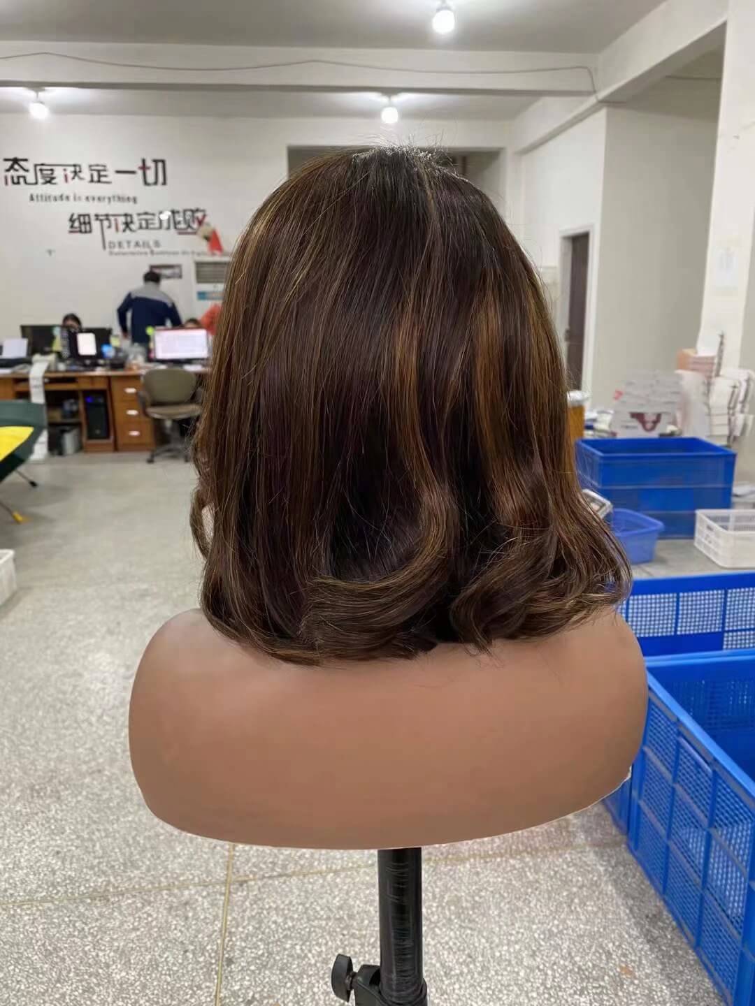Brown Highlight Human Hair Lace Wig Wavy Middle Length for African American-3